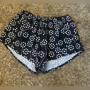 Oiselle Black and White Patterned Athletic Shorts